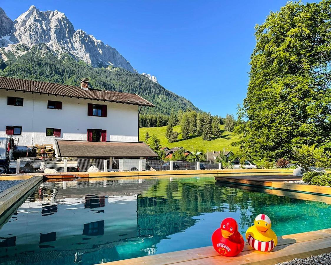 Bayern Resort Hotel - Adults Only - Mit Zugspitzblick - Eibsee-Naehe - Wellnessbereich - Naturpool Im Sommer Grainau Extérieur photo