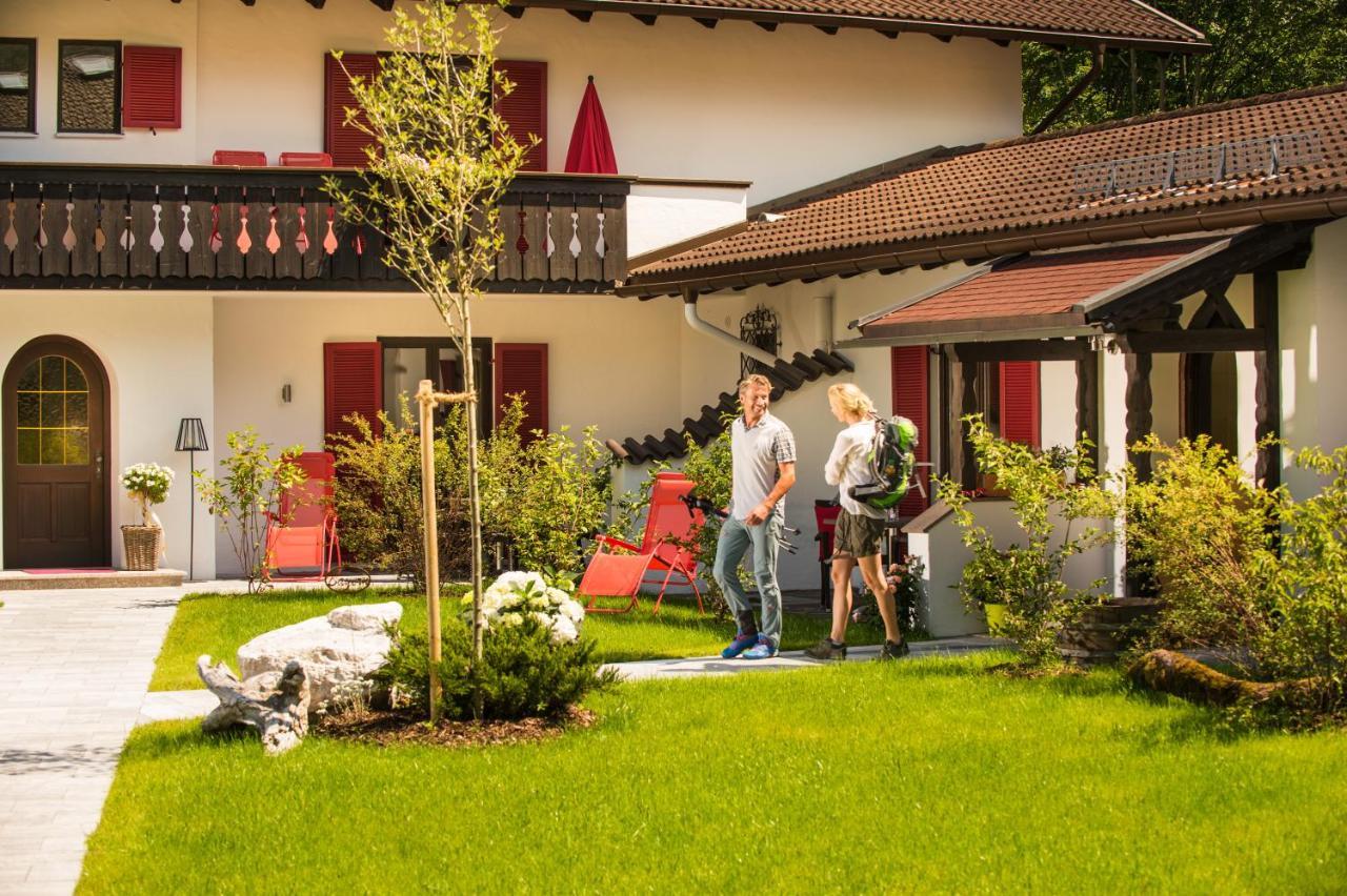 Bayern Resort Hotel - Adults Only - Mit Zugspitzblick - Eibsee-Naehe - Wellnessbereich - Naturpool Im Sommer Grainau Extérieur photo