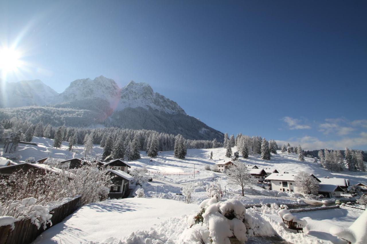 Bayern Resort Hotel - Adults Only - Mit Zugspitzblick - Eibsee-Naehe - Wellnessbereich - Naturpool Im Sommer Grainau Extérieur photo
