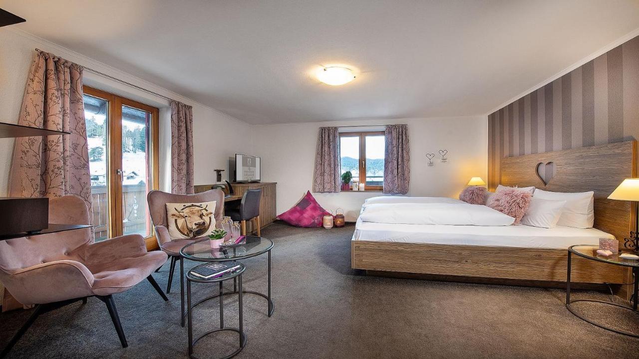 Bayern Resort Hotel - Adults Only - Mit Zugspitzblick - Eibsee-Naehe - Wellnessbereich - Naturpool Im Sommer Grainau Extérieur photo