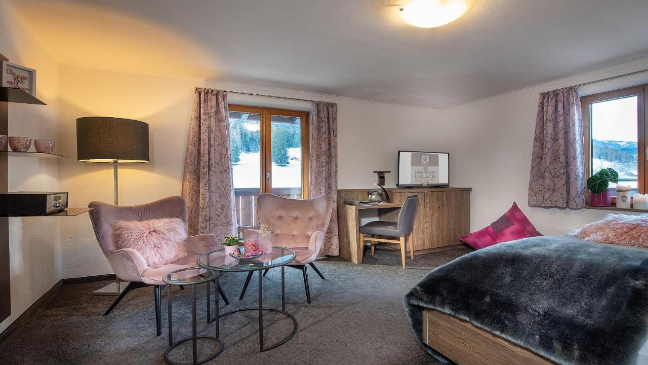 Bayern Resort Hotel - Adults Only - Mit Zugspitzblick - Eibsee-Naehe - Wellnessbereich - Naturpool Im Sommer Grainau Extérieur photo